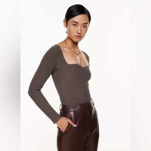 Aritzia Babaton Sculpt Knit Sweetheart Top Deep Taupe
